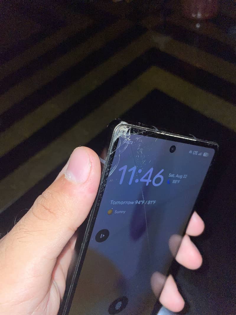 Pixel 6a 4