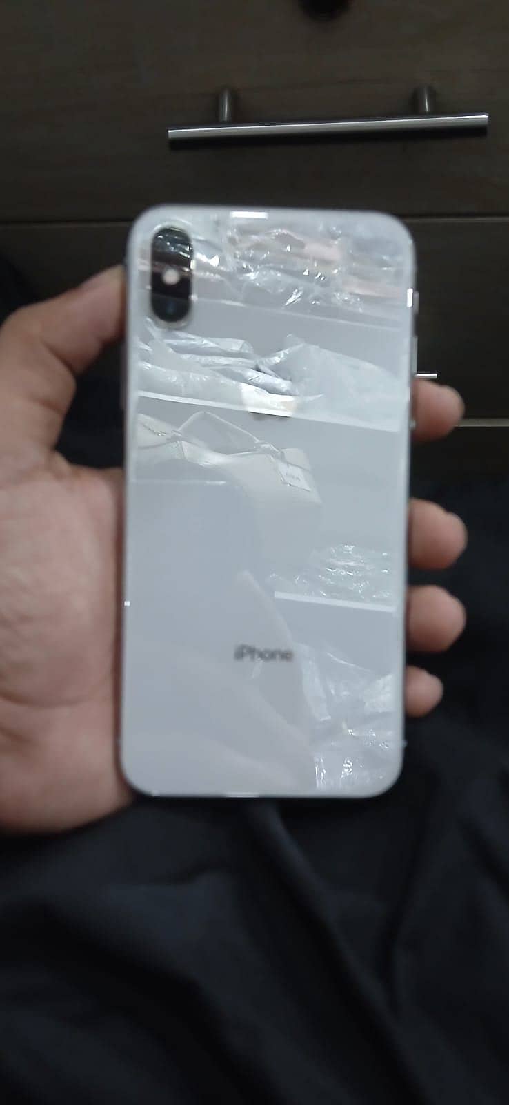 Apple iPhone X 4