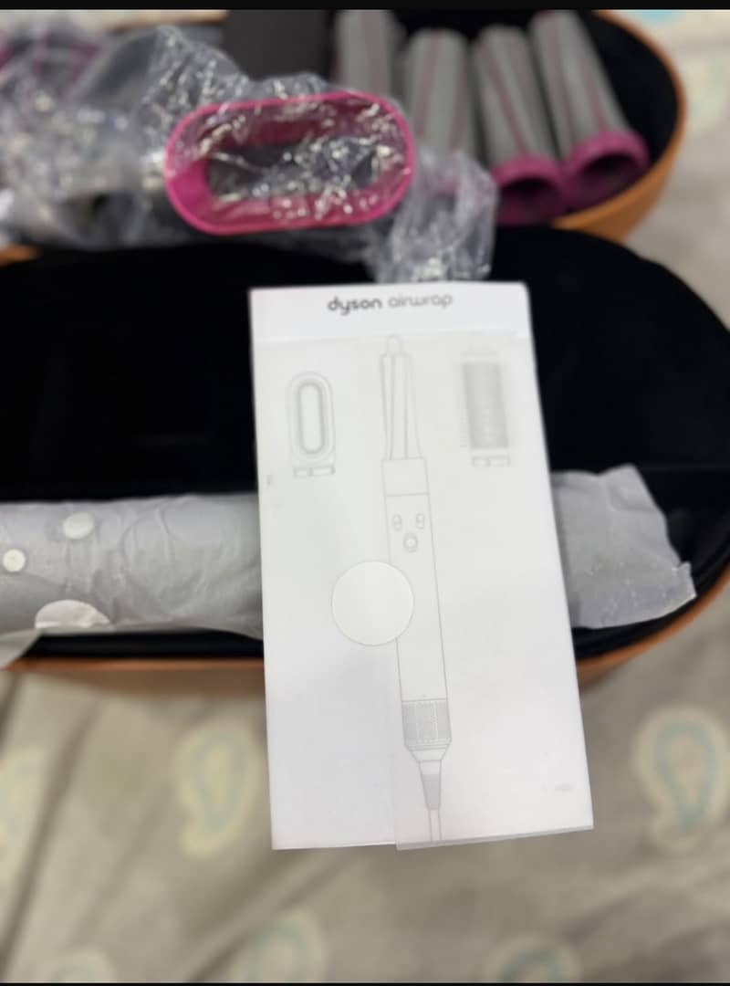 DYSON AIRWRAP COMPLETE SET 6