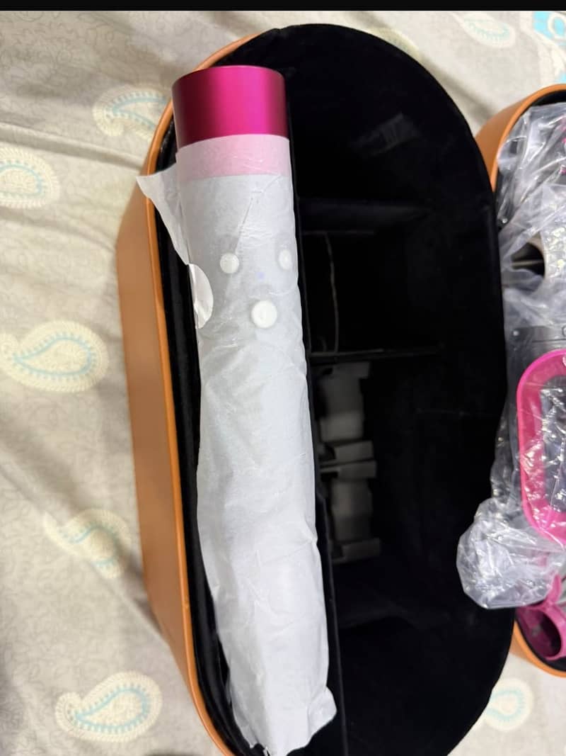 DYSON AIRWRAP COMPLETE SET 8