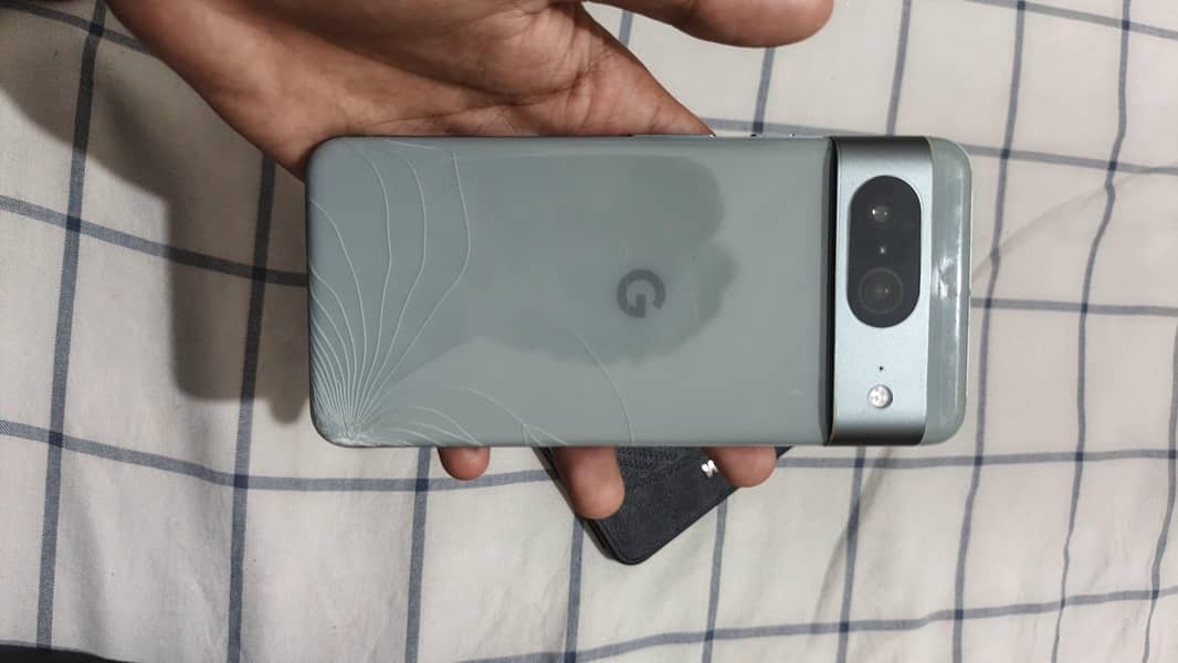 Google Pixel 8 0