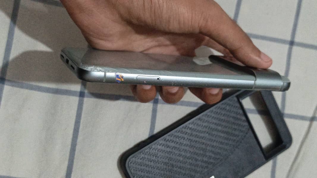Google Pixel 8 3