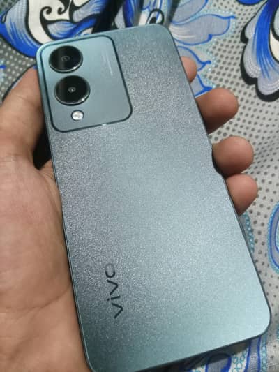Vivo Y17s 4+4 128GB condition 10 by 10 hn lush mobile