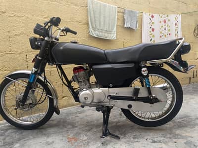 CG 125 MODEL 2010