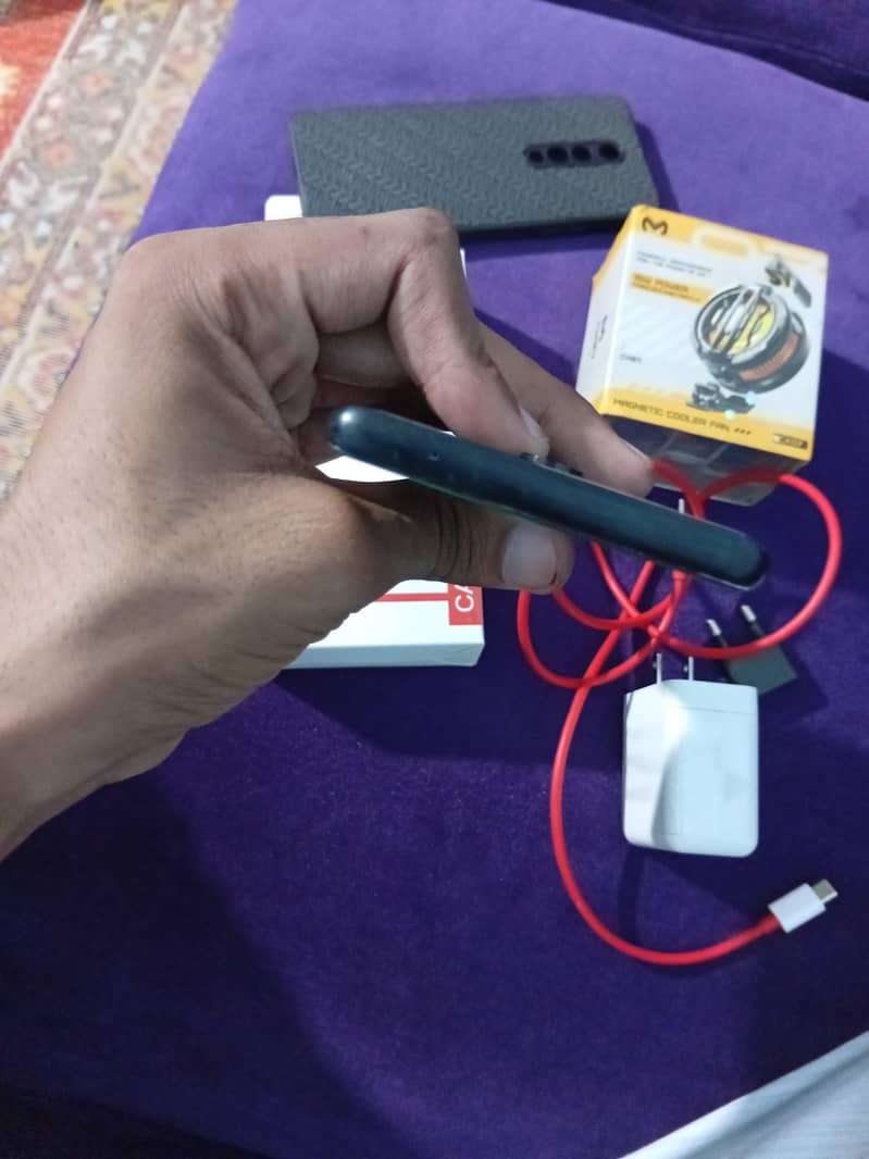 One Plus 8 4