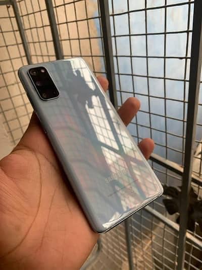 Samsung Mobile S20 Plus