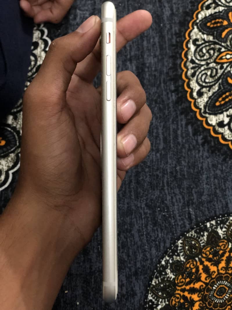 Apple iPhone 6S Plus 3