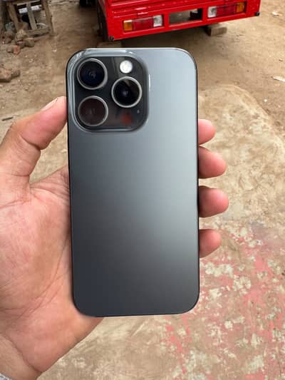 Apple iPhone 15 Pro