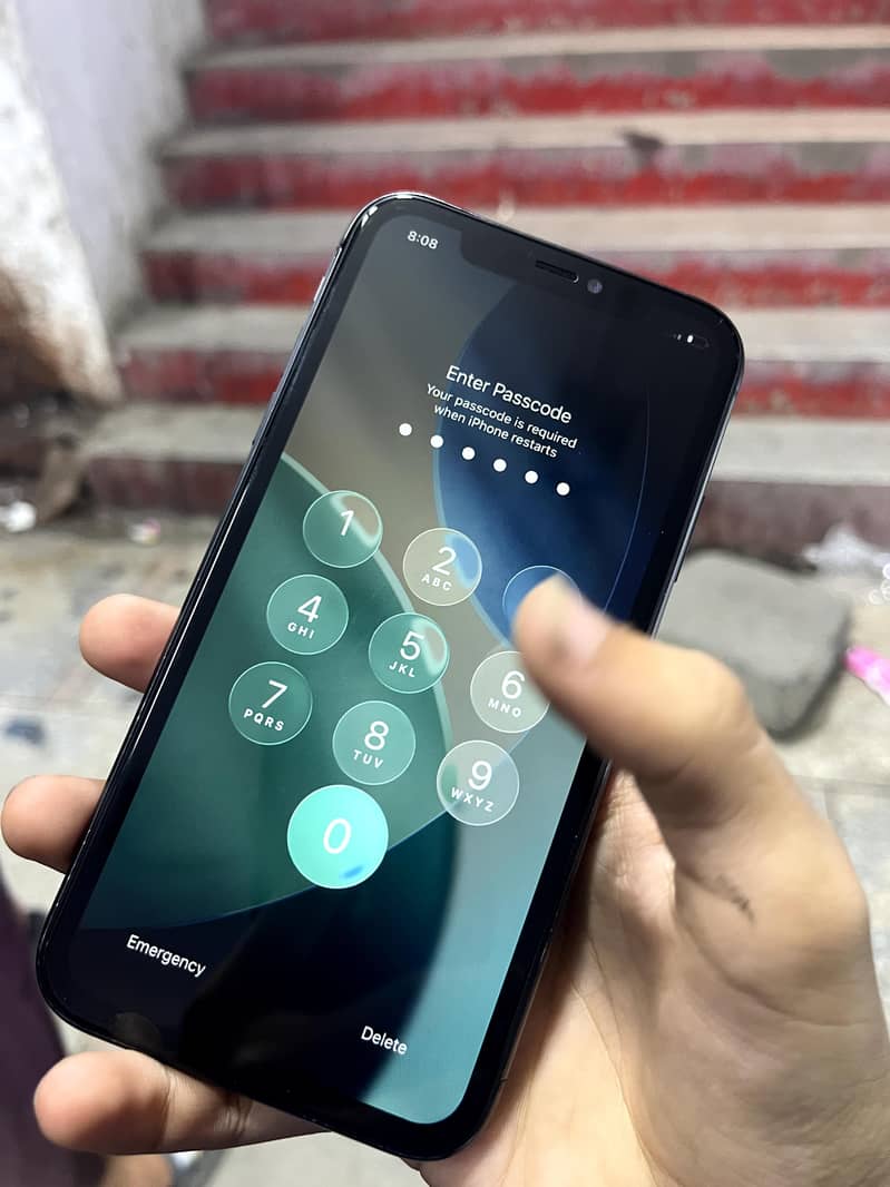 Apple iPhone 11 1