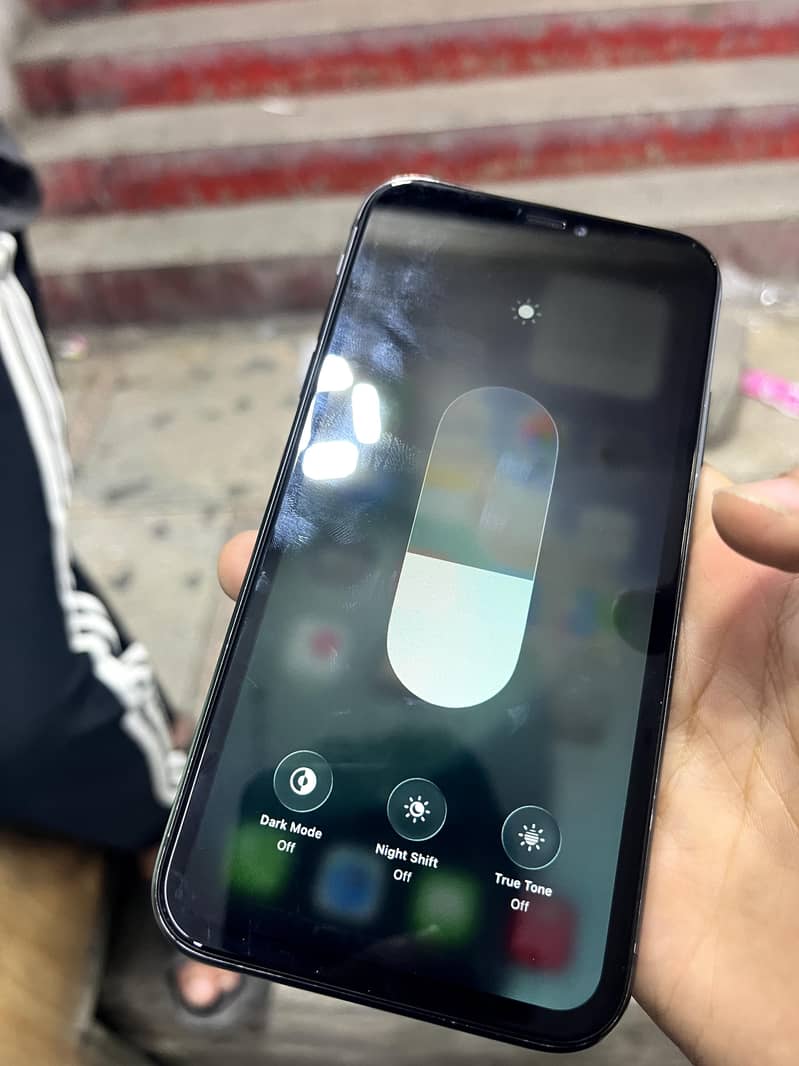 Apple iPhone 11 11