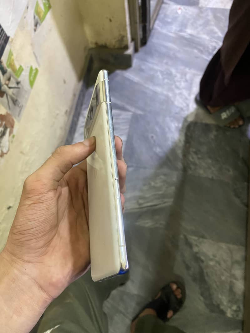 phone 0