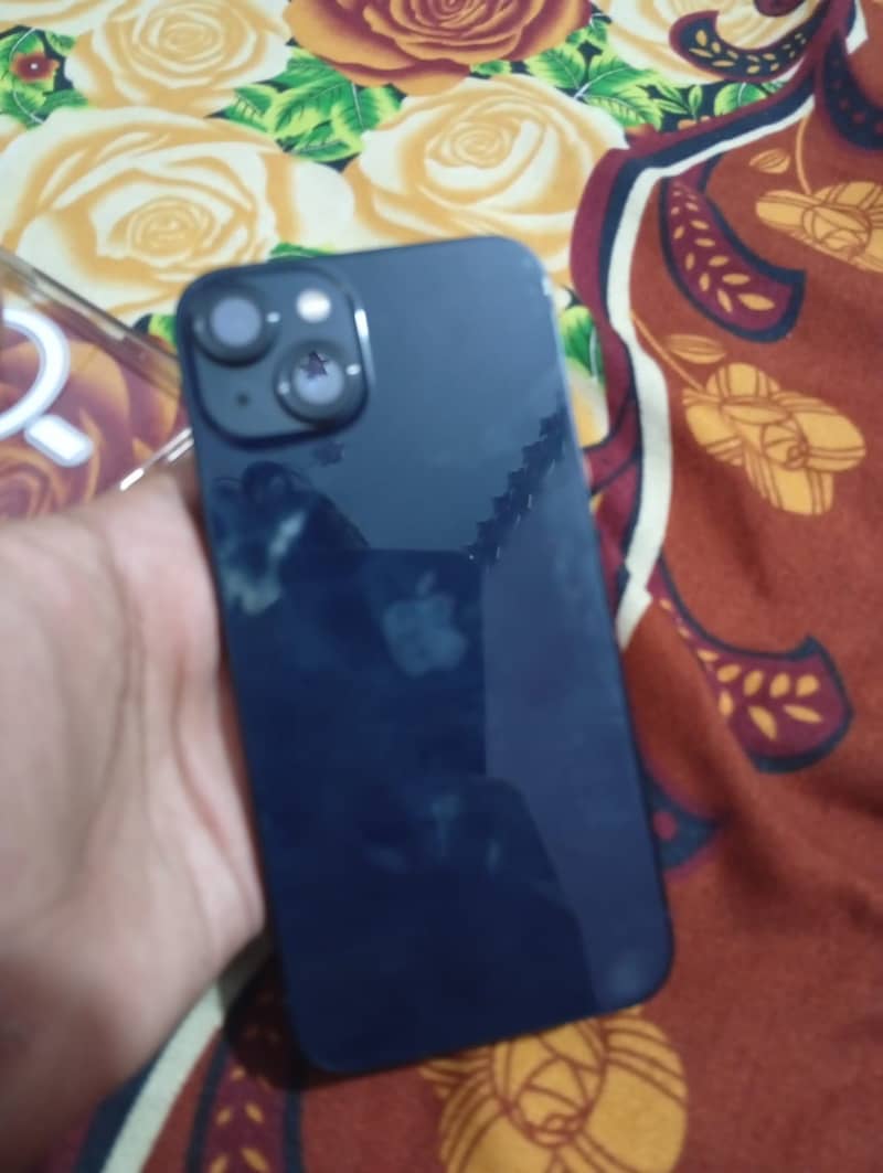 Apple iPhone 13 5