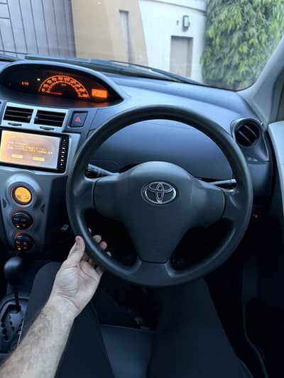 Toyota Vitz 2009/13 Semi hybrid