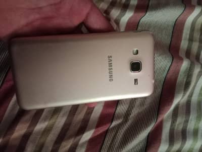 Samsung Mobile J3
