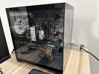 Ryzen5 3600, Rtx 2070 8gb with 16gb Dd4 Ram
