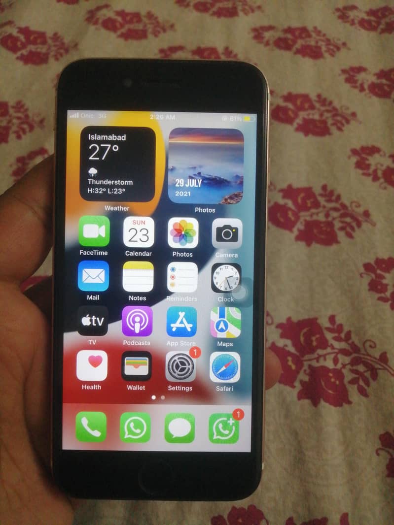 Apple iPhone 6S 4