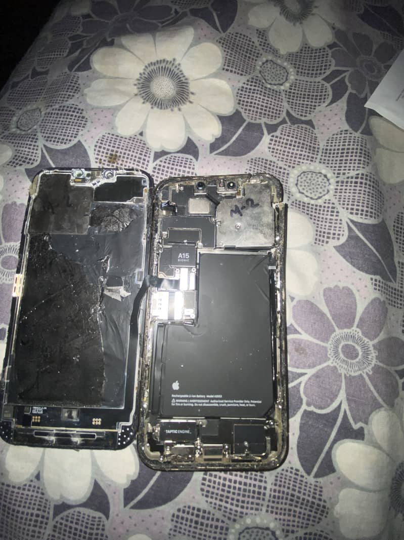 iPhone 13 pro max 0