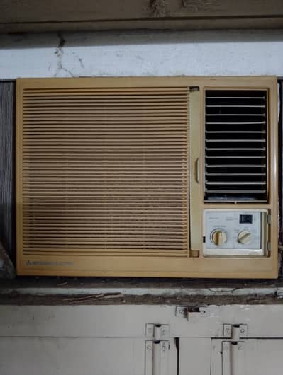 0.75 Ton Orginal Mitsubishi window AC