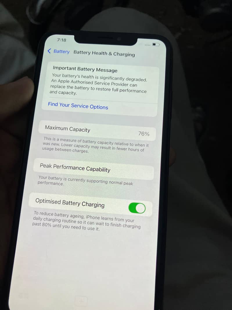 Apple iPhone XS Max 0