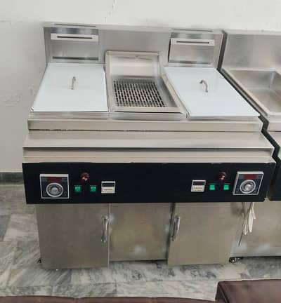 Double Fryer with Sizzling