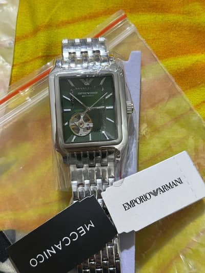 Emporio Armani 1000% Original watch with premium Box