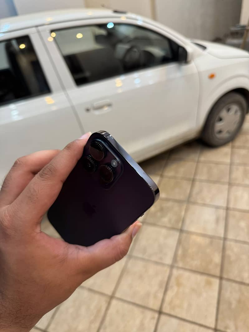 Apple iPhone 14 Pro Max 6