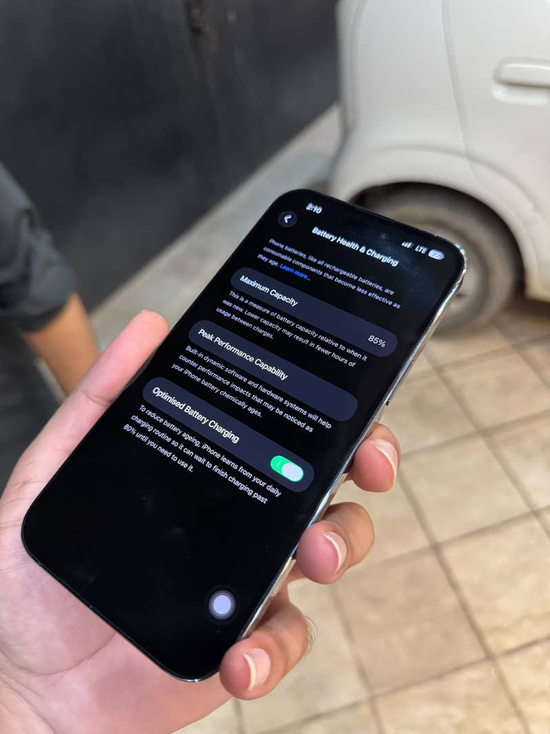 Apple iPhone 14 Pro Max 8