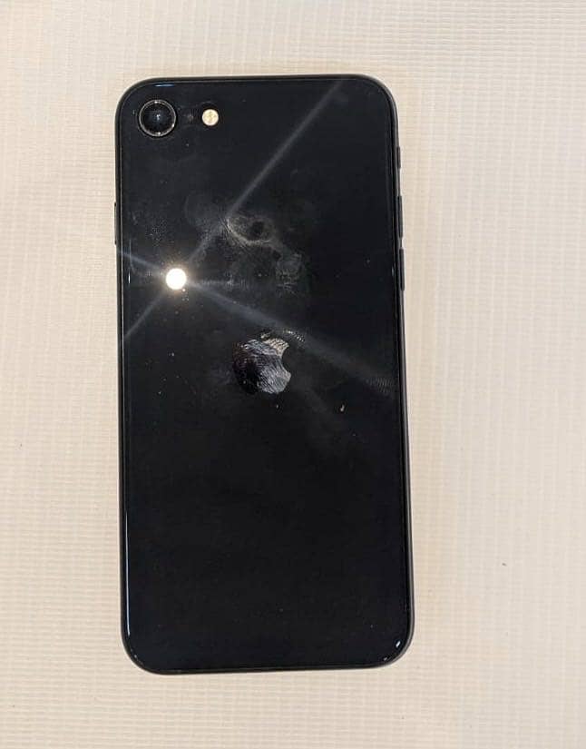 Apple iPhone SE 0
