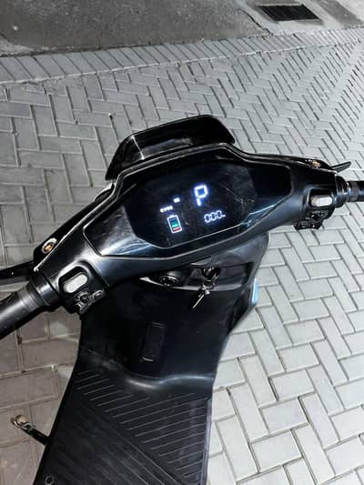 evee s1 electric scooty all ok condition