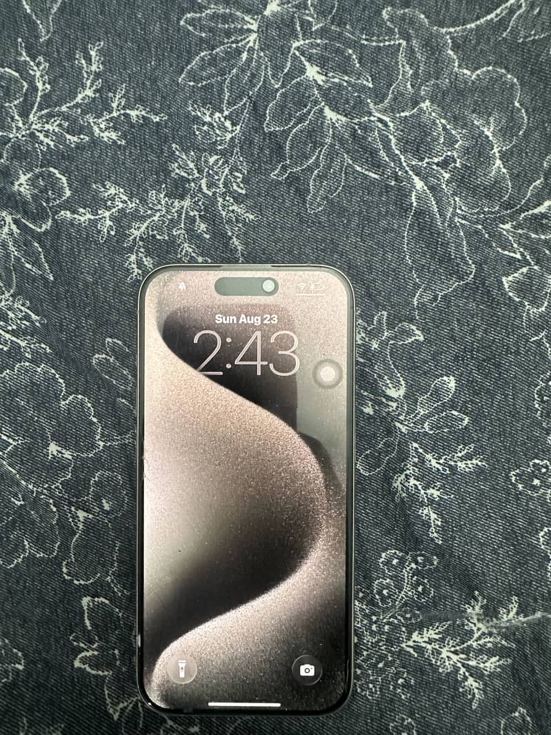 Apple iPhone 15 Pro 1