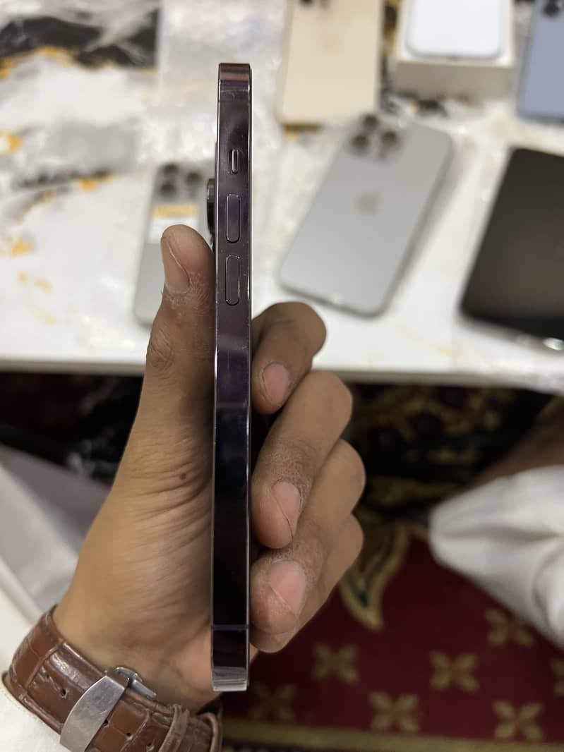 Iphone 14 pro 4