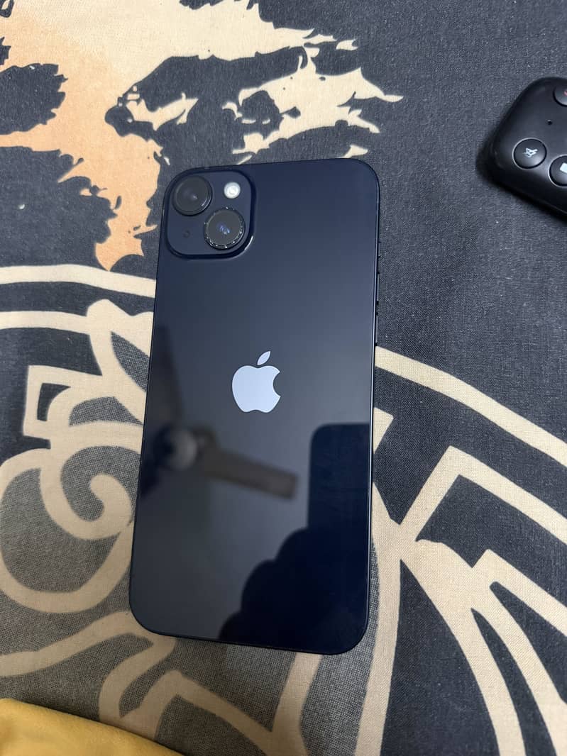 iPhone 14 Plus 8