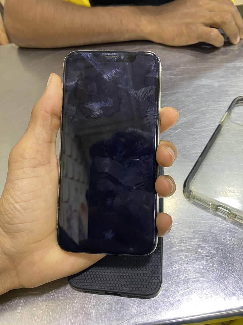 Apple iPhone X 1