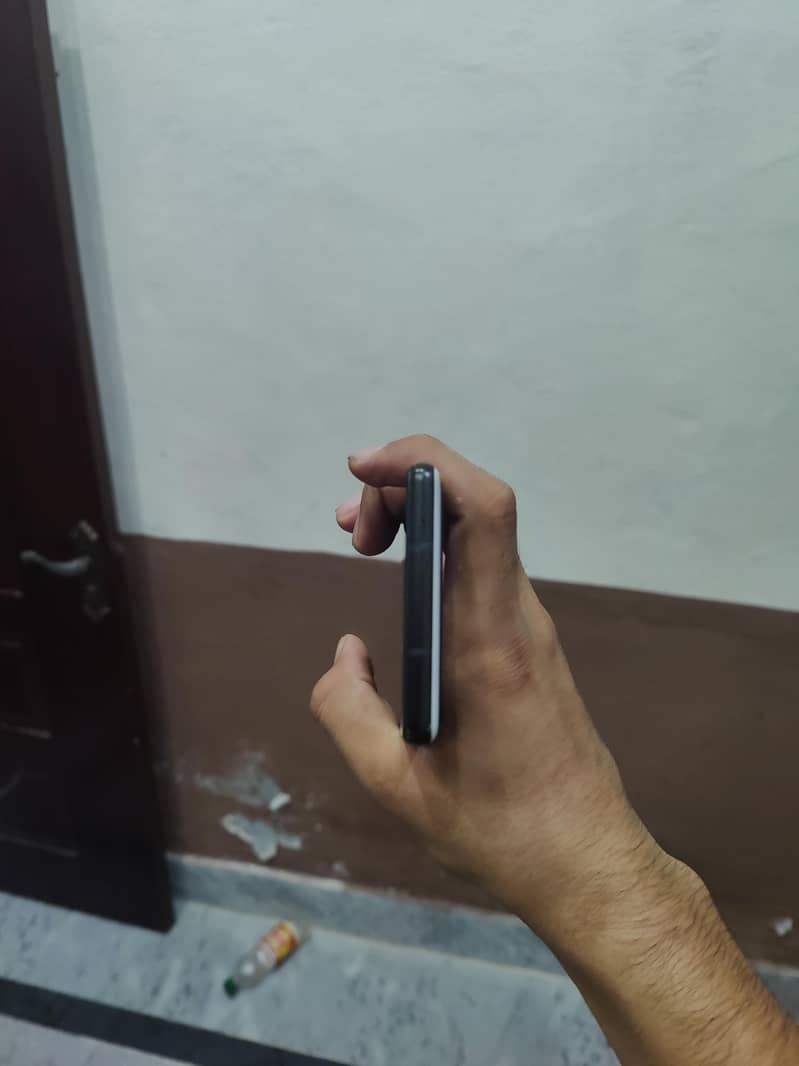Google Pixel 6a 3