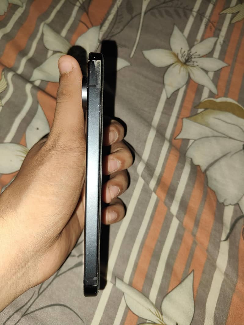 Google Pixel 9 2