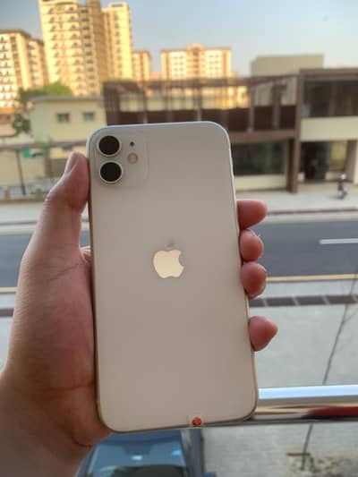 iPhone 11