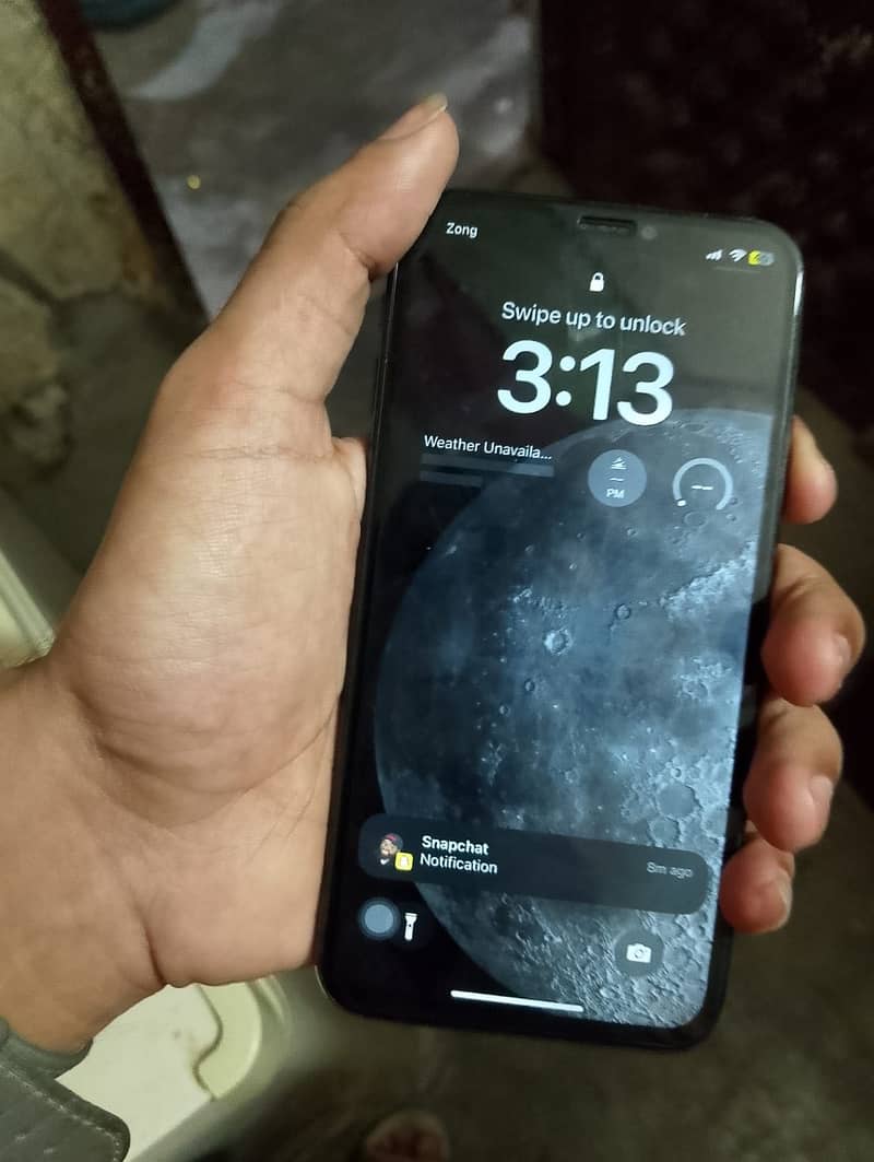 iPhone X 4