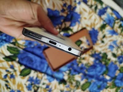 Infinix Note 40