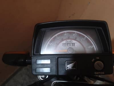 Honda CD 70 2022 Model - Total Genuine / Excellent Condition