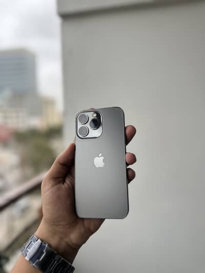 Apple iPhone 13 Pro
