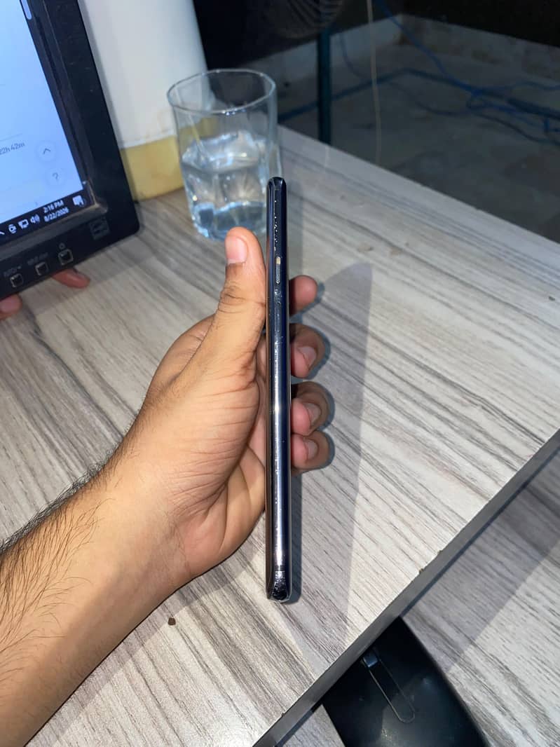 One Plus 7 Pro 3