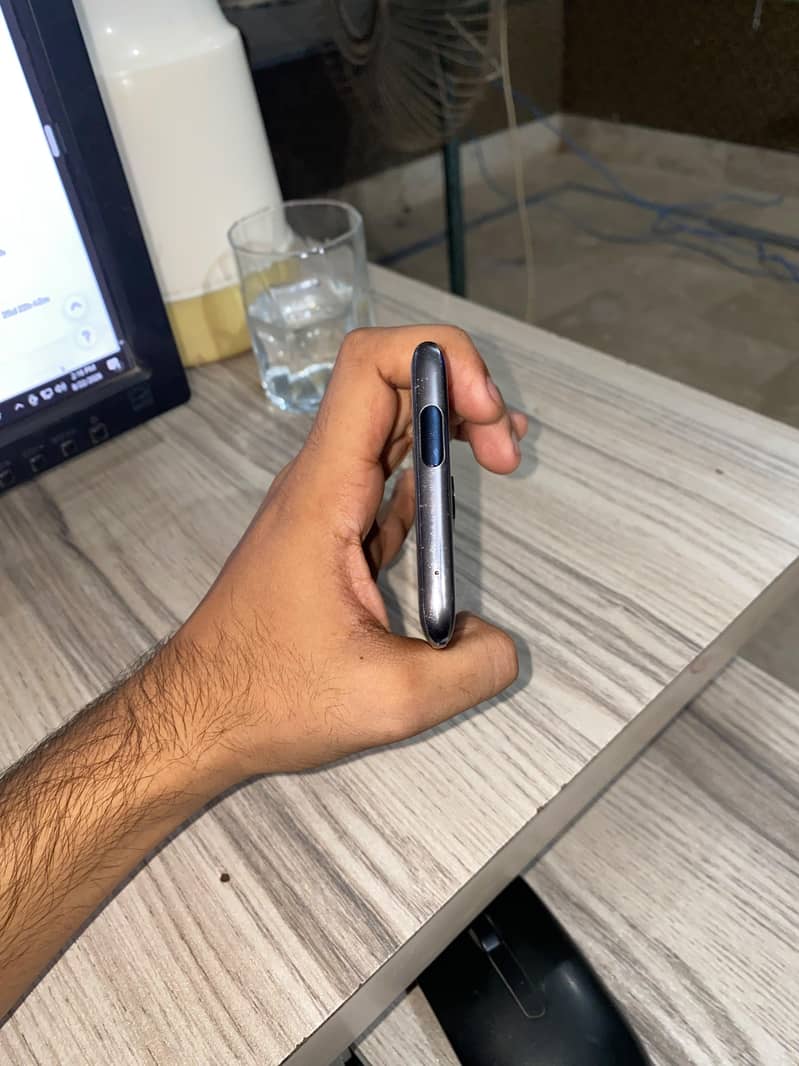One Plus 7 Pro 4