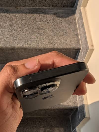 Apple iPhone 15 Pro Factory unlocked