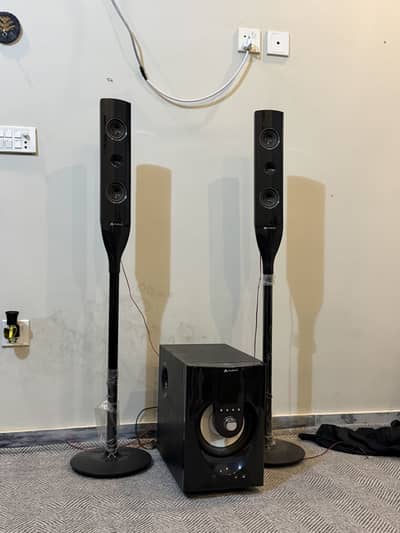 REBORN RB-95 (2.1 CHANNEL MULTIMEDIA SPEAKER)