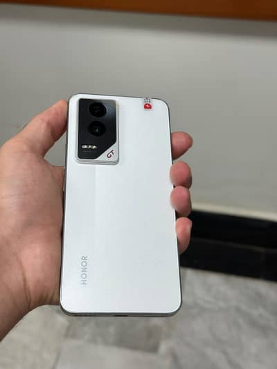 Honor GT