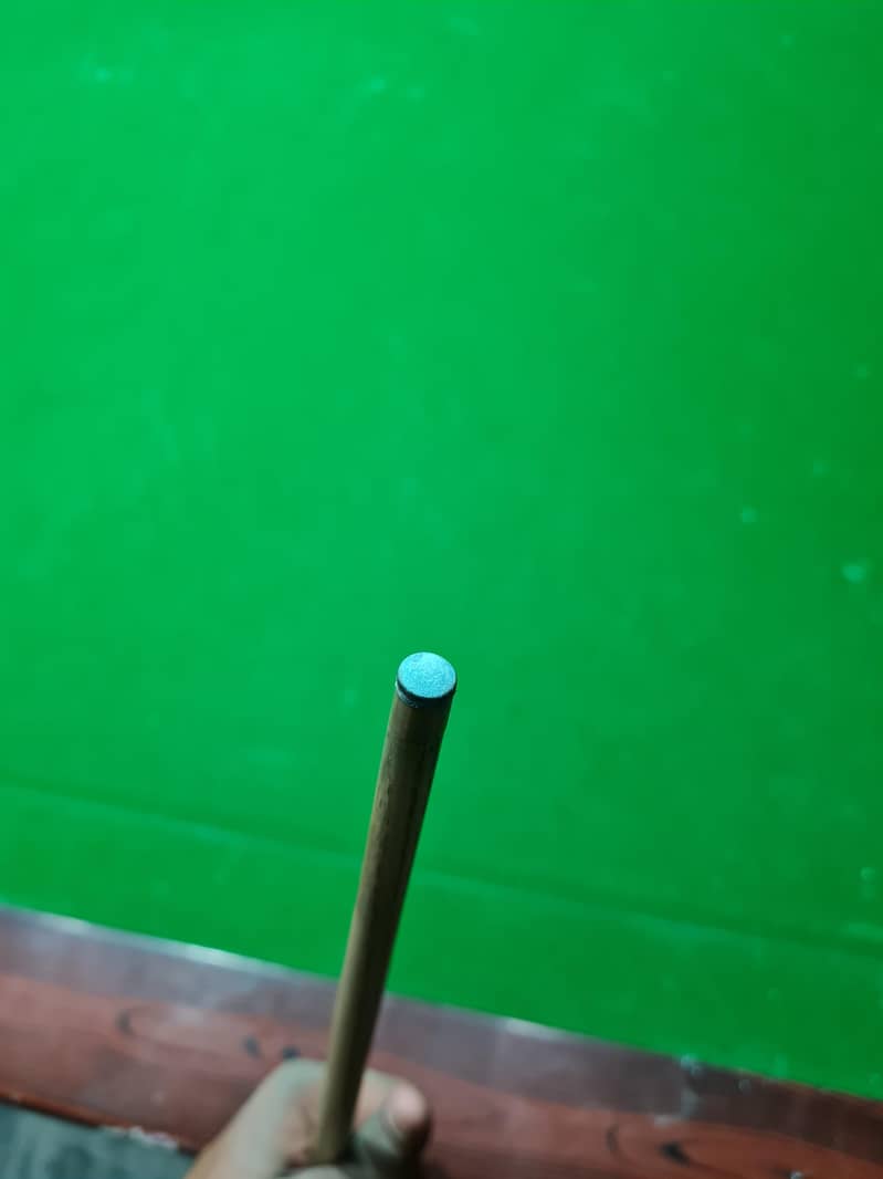 Master snooker cue 2
