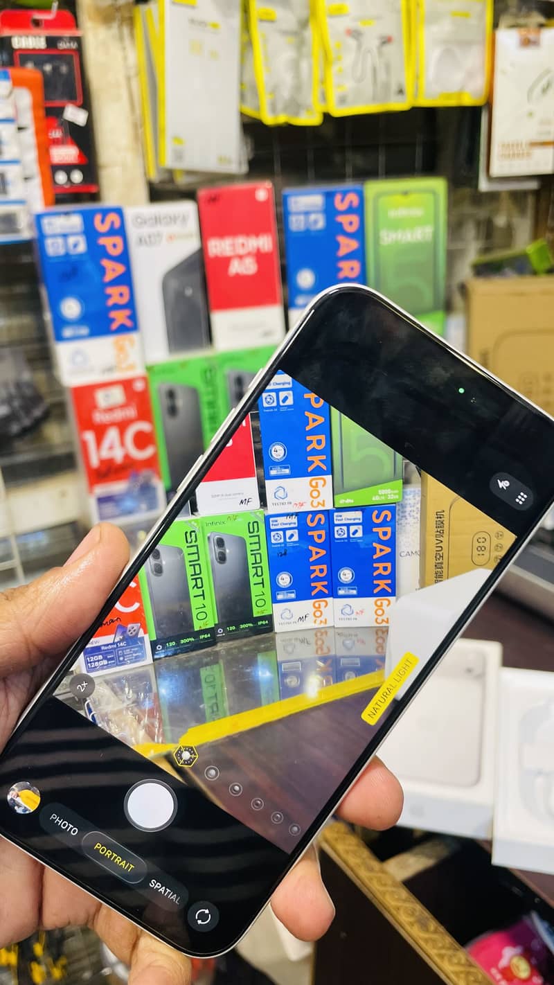 Apple iPhone 17 Pro Max 3
