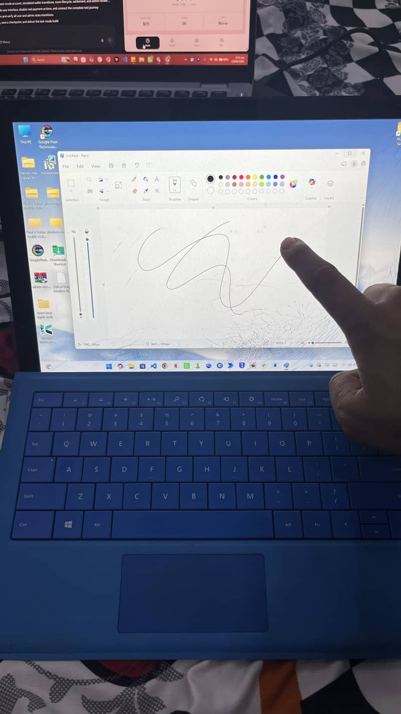 Microsoft Surface Pro 7 Plus 7