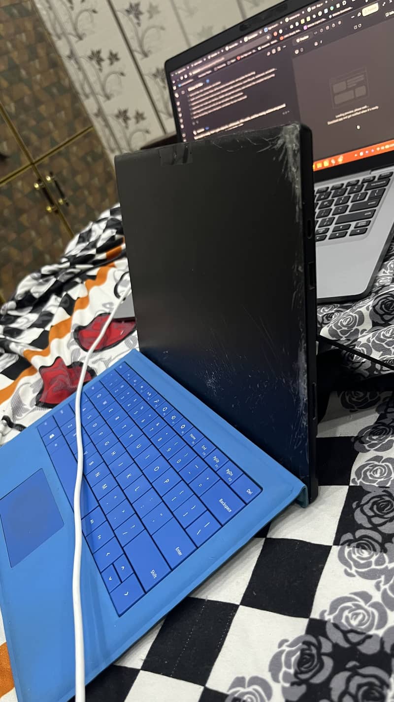 Microsoft Surface Pro 7 Plus 15