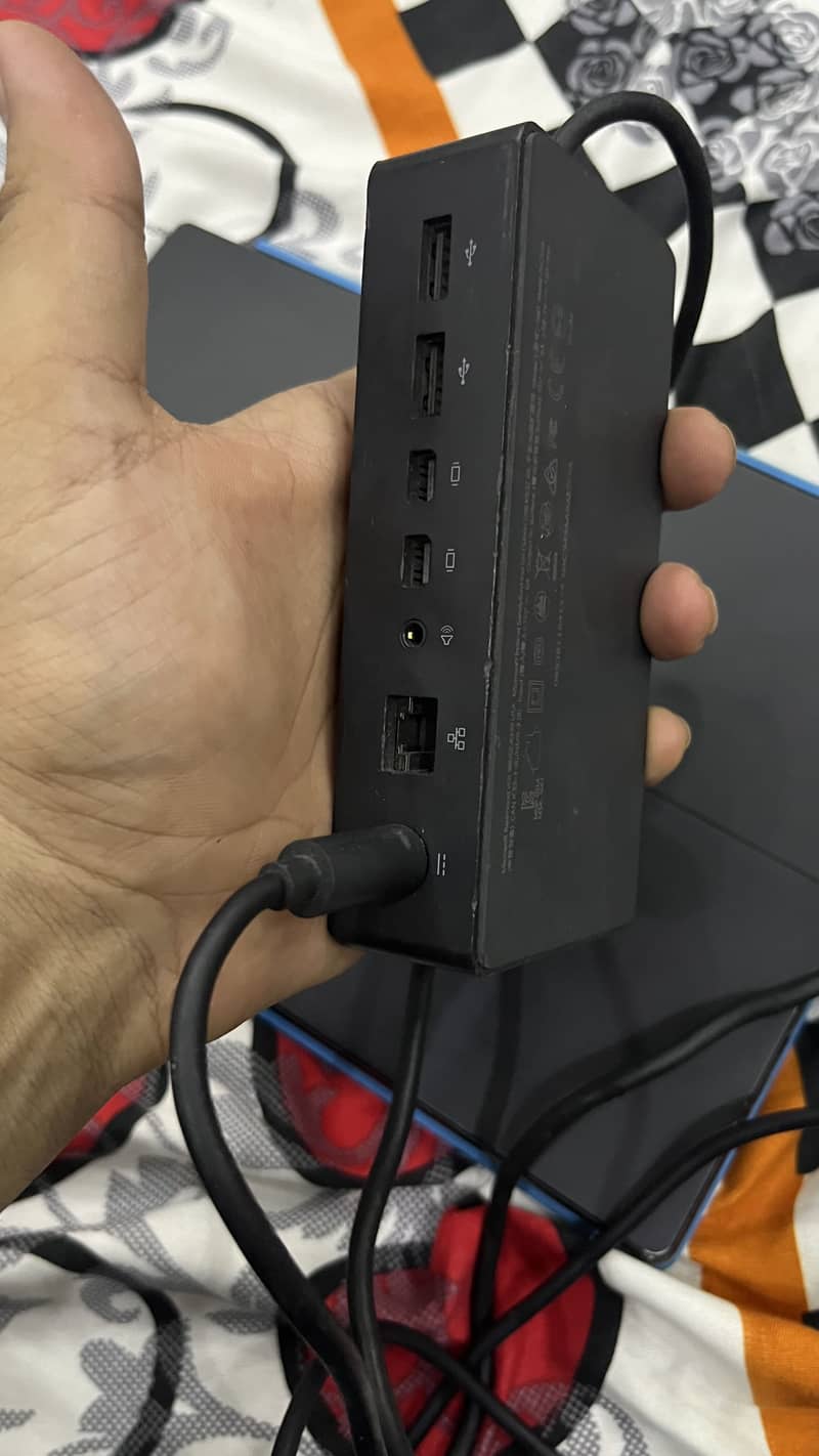 Microsoft Surface Pro 7 Plus 19